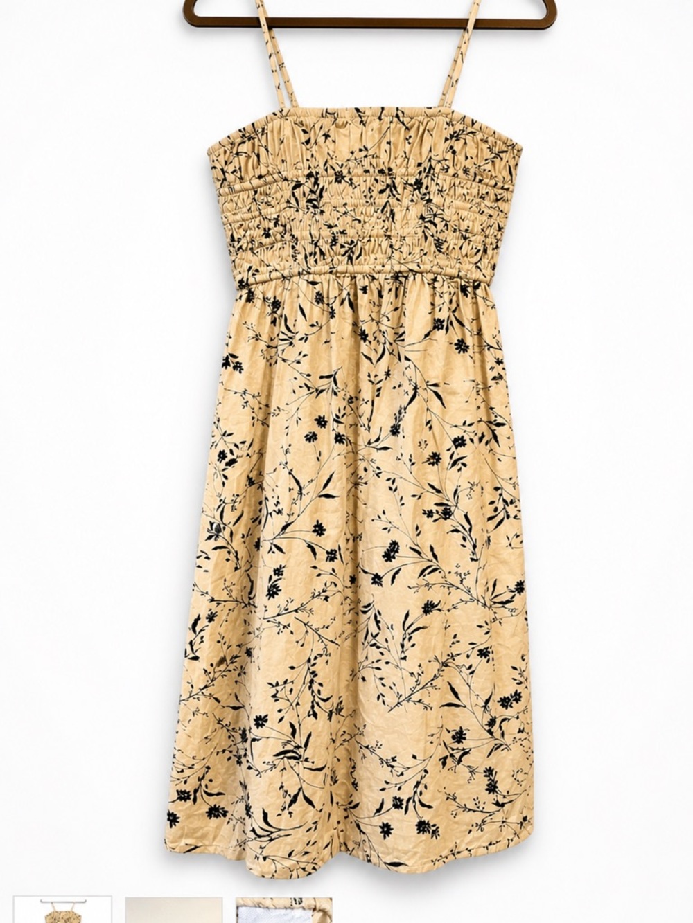 Abound Floral Smocked Strapless Midi Dress – Black & Cream Print